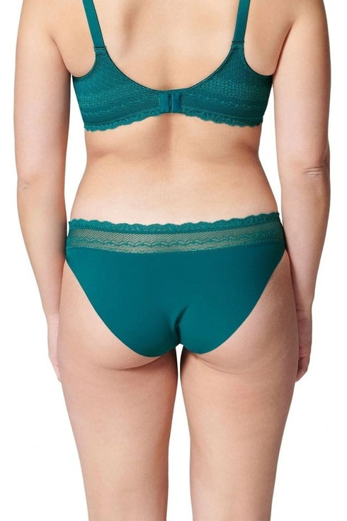 Simone Perele 1D1 Destinee Brief